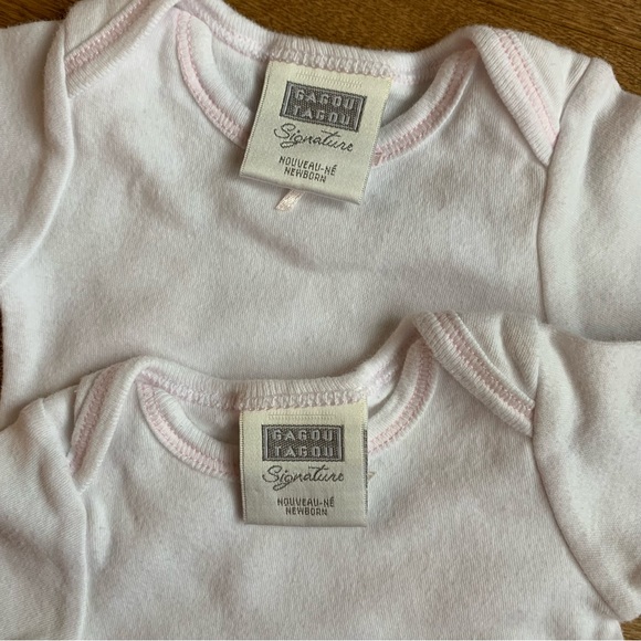 3/$10 GAGOU TAGOU Baby girl lot of 2 bodysuits nb - Picture 2 of 3
